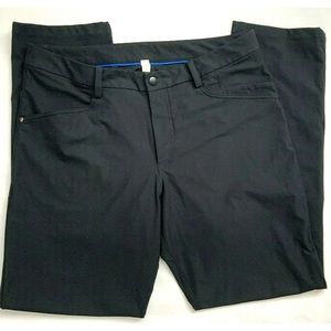 Lululemon Black 36 x 32 ABC pants